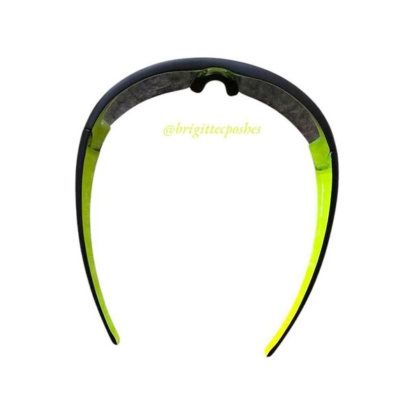 NIKE Unisex Diverge Matte Black Sunglasses - Picture 9 of 11